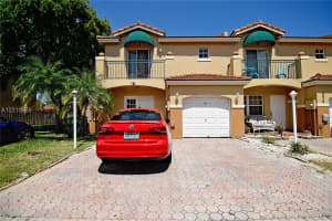 6871 SW 158th Ct, Miami, FL 33193, Sold 10/06/17