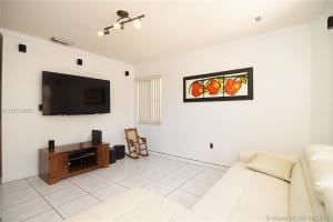 6871 SW 158th Ct, Miami, FL 33193, Sold 10/06/17