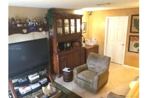 4261 SW 72nd Terrace, Davie, FL 33314, Sold 08/31/17