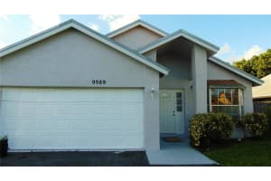 9989 NW 45th St, Sunrise, FL 33351, Sold 10/05/17