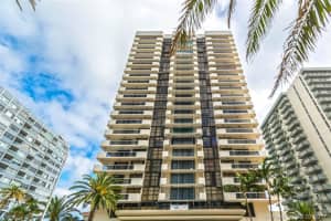 5757 Collins Ave, Miami Beach, FL 33140, Sold 11/07/17