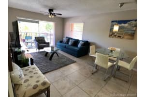 10511 SW 108th Ave, Miami, FL 33176, Sold 09/22/17