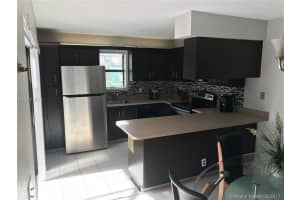 7636 Courtyard Run W, Boca Raton, FL 33433, Sold 10/16/17