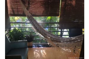 661 NE 195th St, Miami, FL 33179, Sold 12/20/17