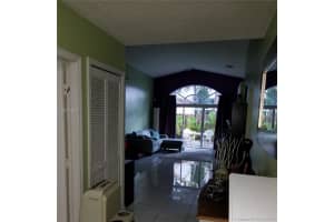 15752 SW 85th St, Miami, FL 33193, Sold 10/12/17