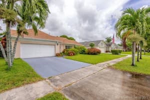 9531 Belaire Dr, Miramar, FL 33025, Sold 10/31/17