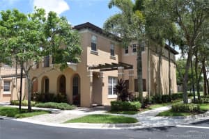 8720 Blaze Ct, Cooper City, FL 33328, Sold 12/19/17