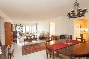 575 Crandon Blvd, Key Biscayne, FL 33149, Sold 12/08/17