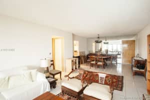 575 Crandon Blvd, Key Biscayne, FL 33149, Sold 12/08/17