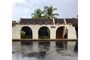 6522 Kendale Lakes Dr, Miami, FL 33183, Sold 12/28/17