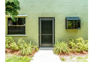 7620 NW 38th Ct, Sunrise, FL 33351, Sold 09/29/17