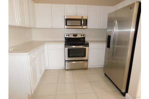10121 NW 32nd Terrace, Doral, FL 33172, Sold 09/26/17