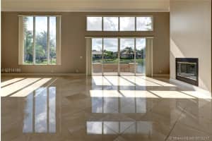 7152 NW 71st Terrace, Parkland, FL 33067, Sold 09/20/17