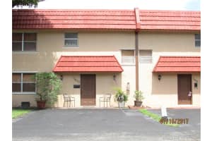 7059 NW 169th St, Hialeah, FL 33015, Sold 05/01/18