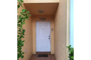 1120 NW 126th Ave, Miami, FL 33182, Sold 11/10/17