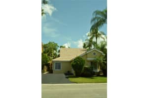 10043 NW 5th St, Plantation, FL 33324, Sold 01/17/18