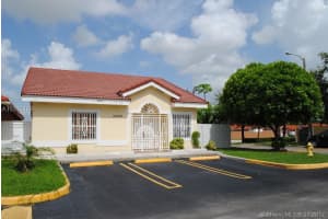 12098 NW 91st Pl, Hialeah, FL 33018, Sold 12/22/17
