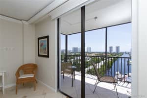 3375 N Country Club Dr, Miami, FL 33180, Sold 09/13/17