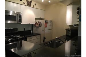2986 S University Dr, Davie, FL 33328, Sold 09/25/17