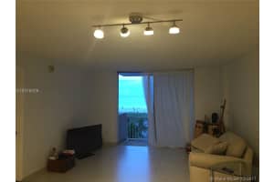 345 Ocean Dr, Miami Beach, FL 33139, Sold 08/08/18