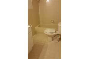 5 Olive Dr, Hialeah, FL 33010, Sold 11/21/17