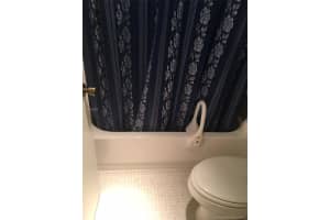 1300 NE Miami Gardens Dr #1014e, Miami, FL 33179, Sold 08/22/17