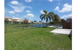 7527 SW 164th Ct, Miami, FL 33193, Sold 10/05/17