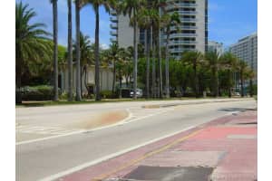 5333 Collins Ave, Miami Beach, FL 33140, Sold 11/17/17