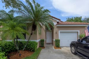 14877 SW 50th Ct, Davie, FL 33331, Sold 09/01/17