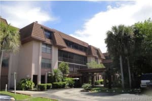 665 NE 195th St, Miami, FL 33179, Sold 05/22/18