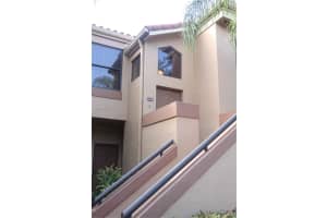 15501 Miami Lakeway N, Hialeah, FL 33014, Sold 11/22/17