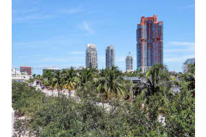 110 Washington Ave, Miami Beach, FL 33139, Sold 12/07/17
