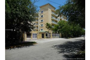 2415 NW 16th St Rd, Miami, FL 33125, Sold 01/16/18
