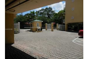 2415 NW 16th St Rd, Miami, FL 33125, Sold 01/16/18