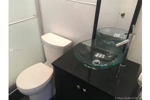 5547 W 27th Ave, Hialeah, FL 33016, Sold 10/20/17