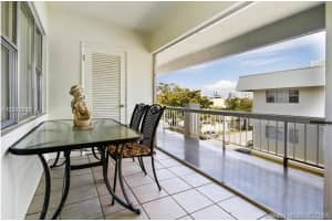 270 Layne Blvd, Hallandale Beach, FL 33009, Sold 08/30/17