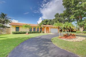 11230 NW 39th Ct, Coral Springs, FL 33065, Sold 08/30/17