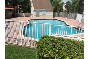 10231 NW 6th St, Pembroke Pines, FL 33026, Sold 09/28/17