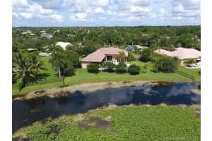4012 Blue Grass Ln, Davie, FL 33330, Sold 01/11/18