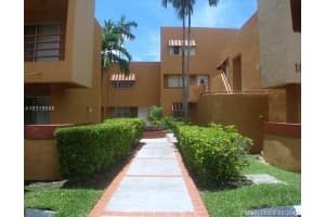 11011 NW 7th St, Miami, FL 33172, Sold 10/16/17