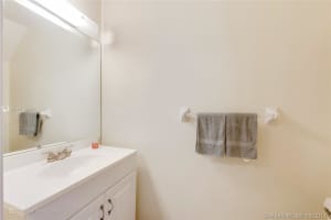 6246 SW 136th Ct APT D104, Miami, FL 33183, Sold 02/05/18