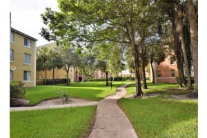 720 SW 111th Ave, Pembroke Pines, FL 33025, Sold 12/15/17