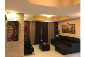 14001 NW 84th Ct, Hialeah, FL 33016, Sold 11/02/17