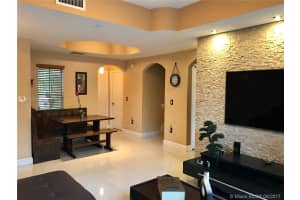 14001 NW 84th Ct, Hialeah, FL 33016, Sold 11/02/17