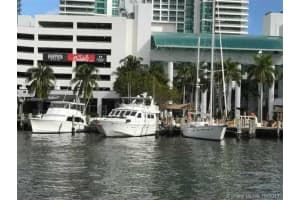 400 Leslie Dr, Hallandale Beach, FL 33009, Sold 10/01/18