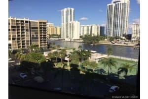 400 Leslie Dr, Hallandale Beach, FL 33009, Sold 10/01/18