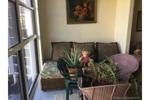 400 Leslie Dr, Hallandale Beach, FL 33009, Sold 10/01/18