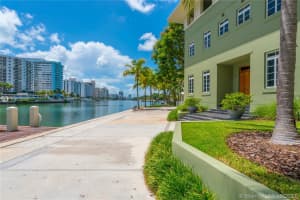 6000 Aqua Path BLK 10, Miami Beach, FL 33141, Sold 05/11/21