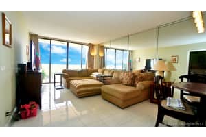 2450 NE 135th St, North Miami, FL 33181, Sold 11/20/17