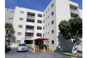 8145 NW 7th St, Miami, FL 33126, Sold 10/31/18